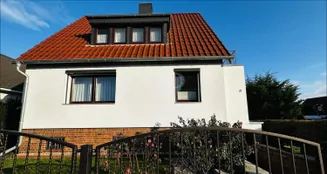 von_poll_real_estate_property_25156028_image_0