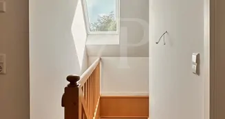 von_poll_real_estate_property_25156026_image_12