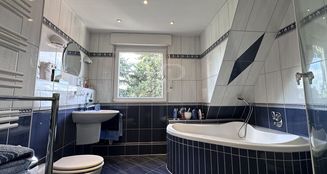 von_poll_real_estate_property_25156027_image_12
