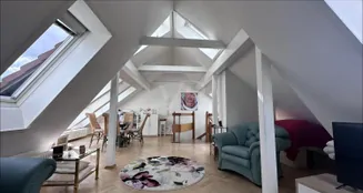 von_poll_real_estate_property_25156027_image_0