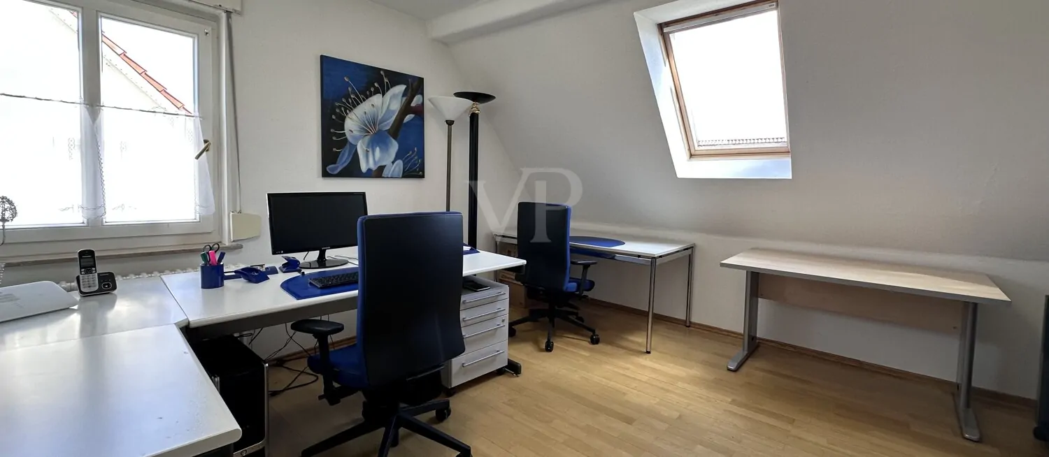 Arbeitszimmer/ Kinderzimmer  OG