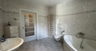 von_poll_real_estate_property_25156027_image_8