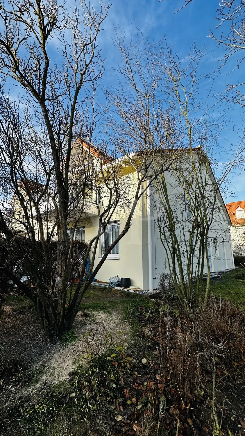 Vollvermietetes Mehrfamilienhaus in guter Lage zu verkaufen