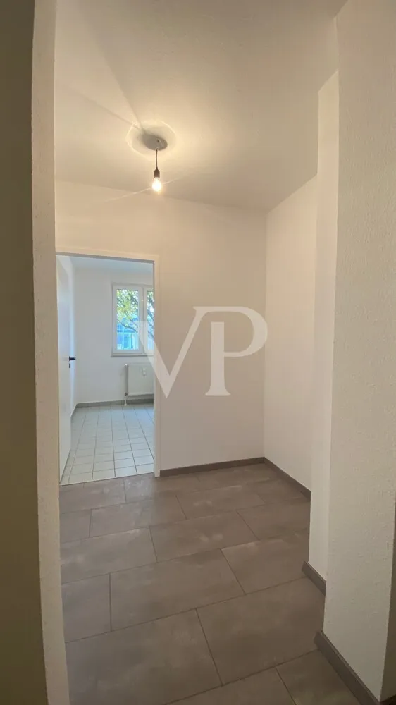 Ihr neues Zuhause, zwei Zimmer mit Küche!