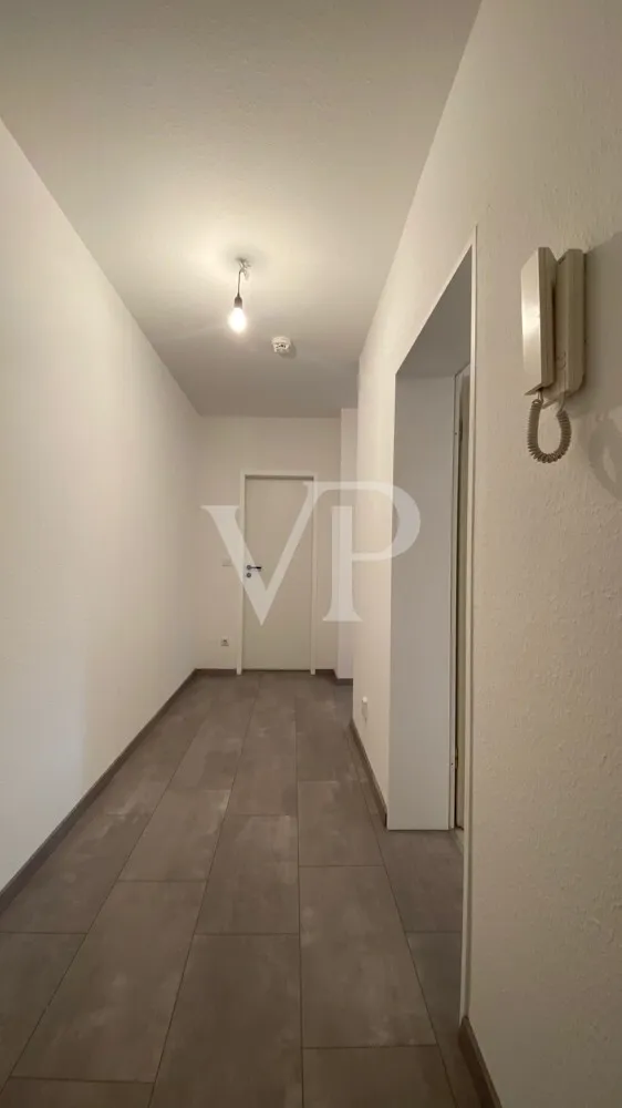 Ihr neues Zuhause, zwei Zimmer mit Küche!