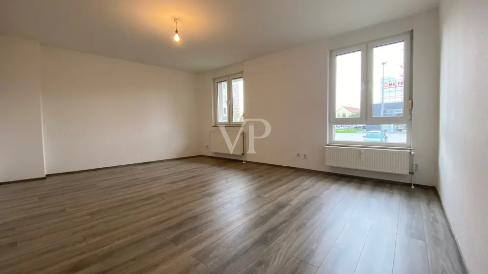 Ihr neues Zuhause, zwei Zimmer mit Küche!