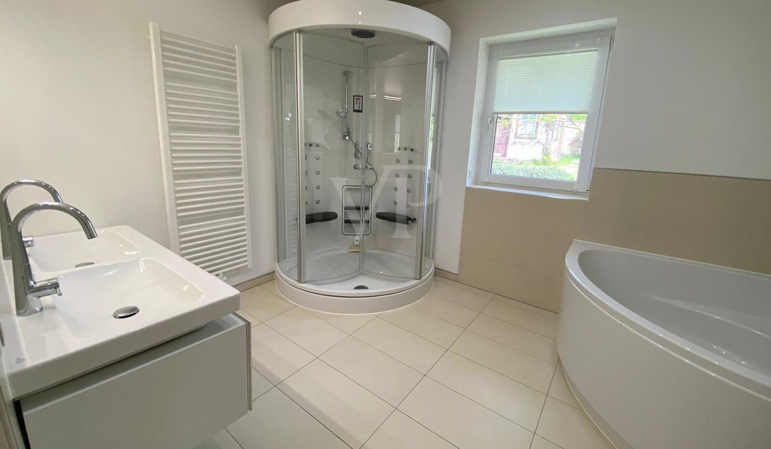Badezimmer OG