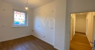 von_poll_real_estate_property_25221065_image_4