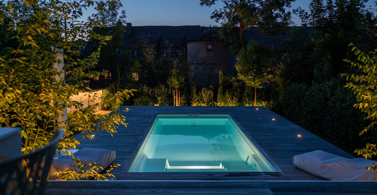 Blick zum Pool