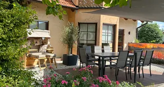 von_poll_real_estate_property_25221025_image_1