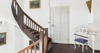 von_poll_real_estate_property_25221029_image_9