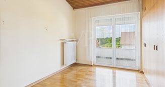 von_poll_real_estate_property_25221036_image_8