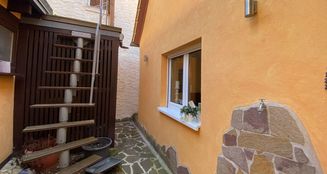 von_poll_real_estate_property_25221020_image_5