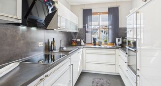 von_poll_real_estate_property_25221030_image_0