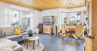 von_poll_real_estate_property_25221030_image_0