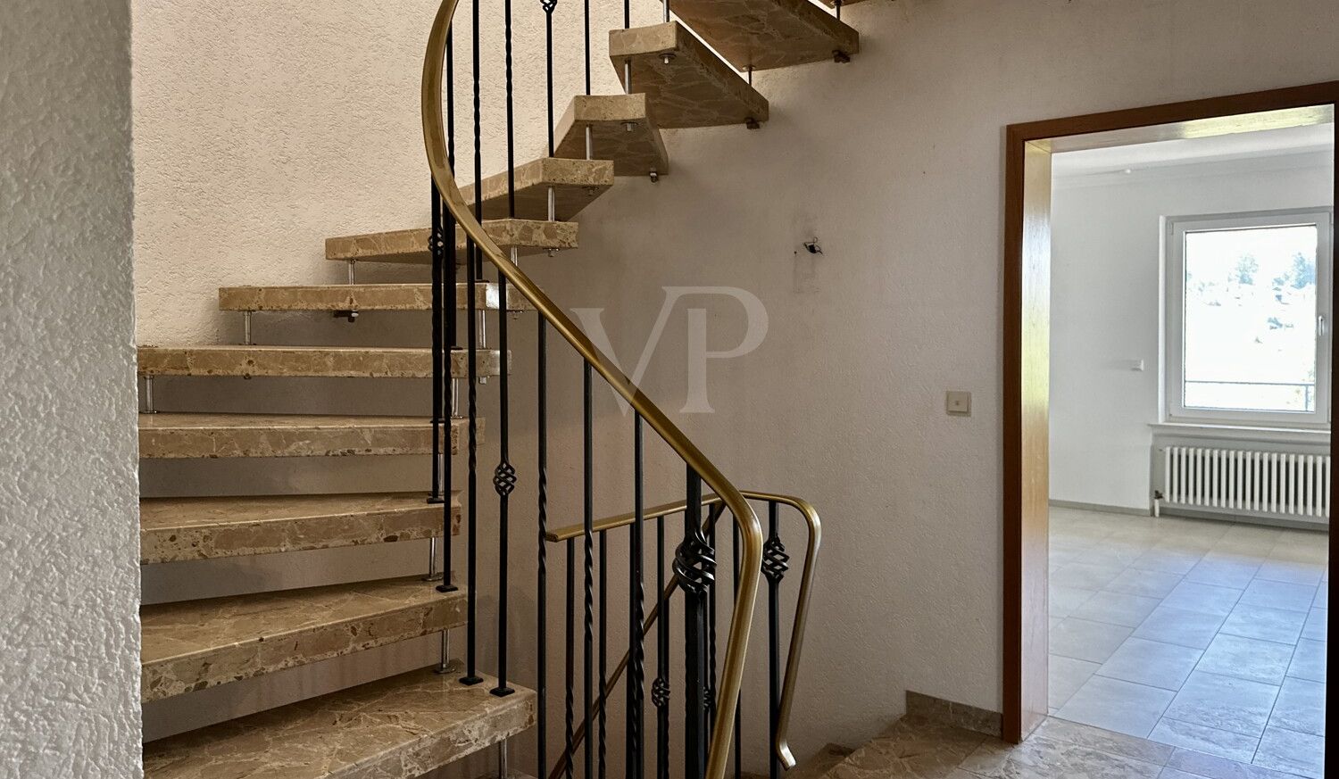 Treppe zum DG