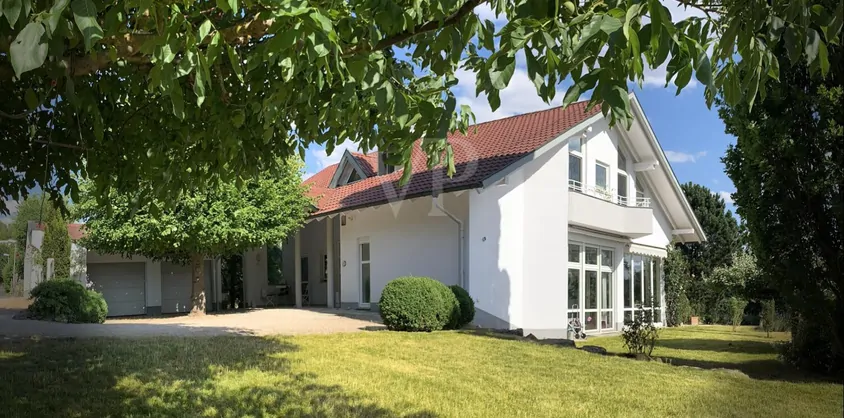 von Poll Immobilien GmbH