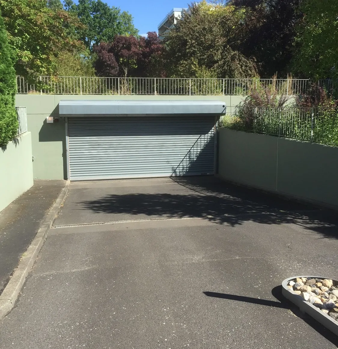 Einfahrt zur Tiefgarage