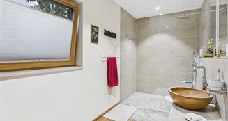 von_poll_real_estate_property_25221054_image_9