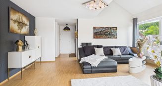 von_poll_real_estate_property_25221047_image_2