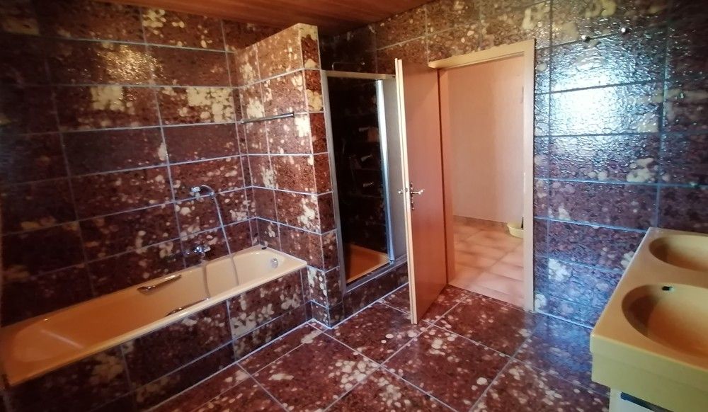 Badezimmer EG