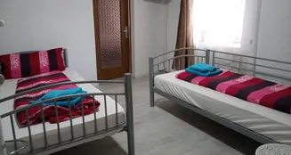 von_poll_real_estate_property_25099011_image_13