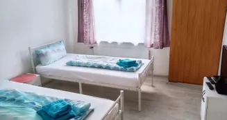 von_poll_real_estate_property_25099011_image_19