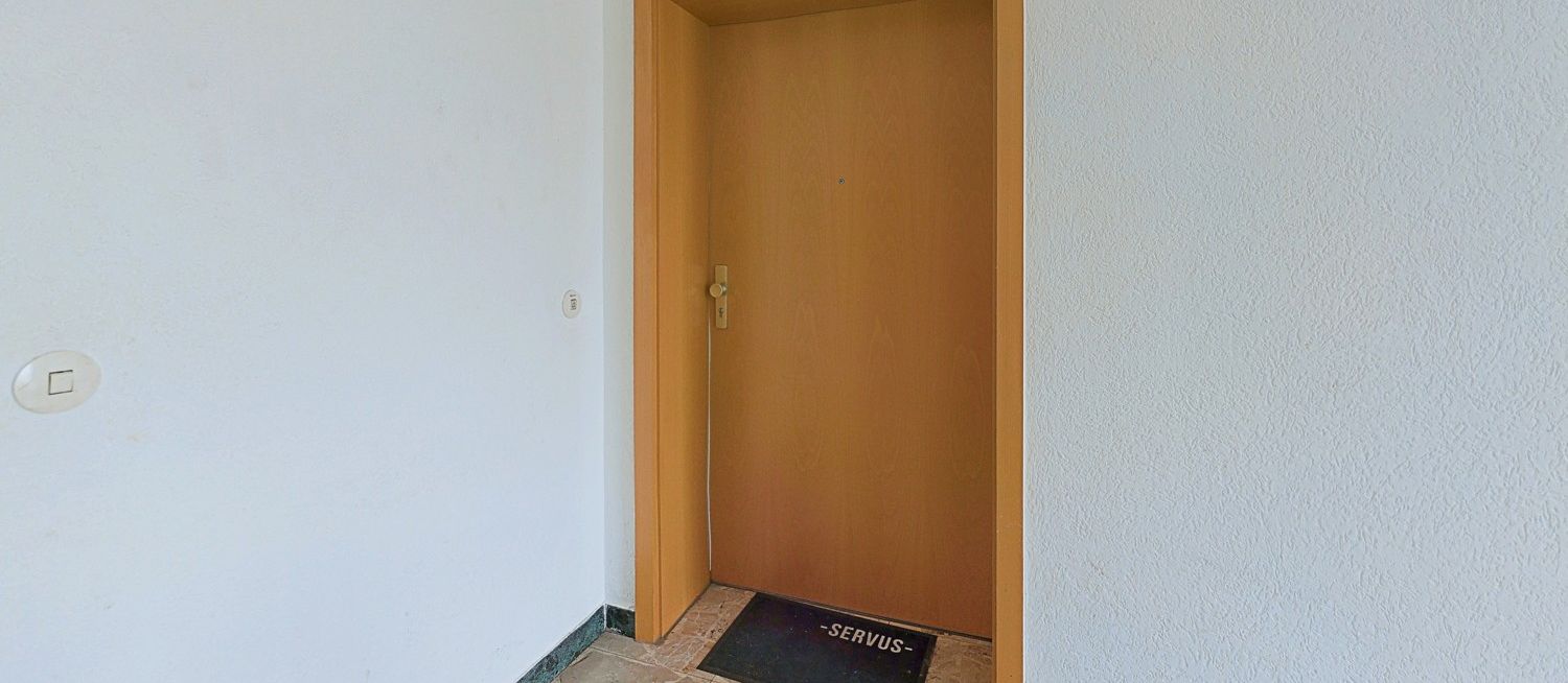 Wohnungstür