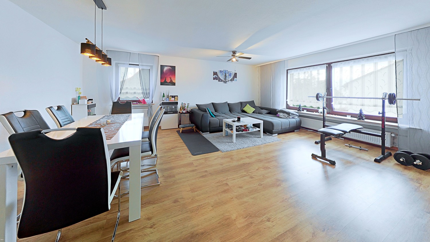 OG - Wohnzimmer