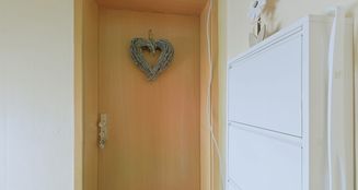 von_poll_real_estate_property_25099006_image_14
