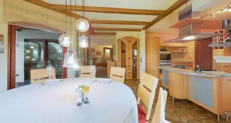 von_poll_real_estate_property_25099013_image_9