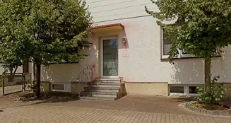 von_poll_real_estate_property_25099014_image_2