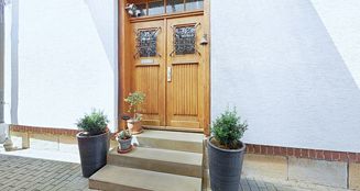 von_poll_real_estate_property_25099017_image_1