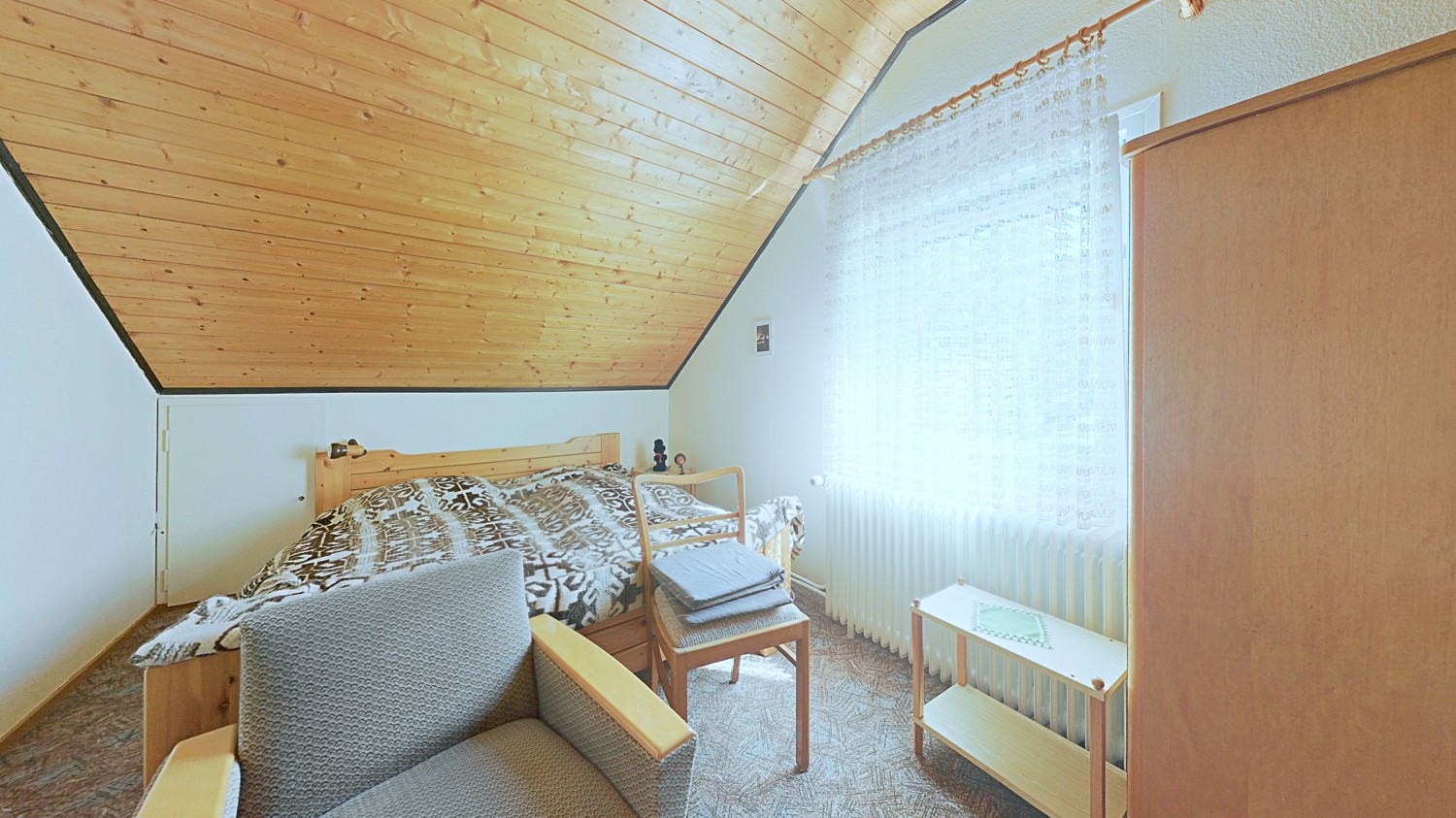 DG - Schlafzimmer