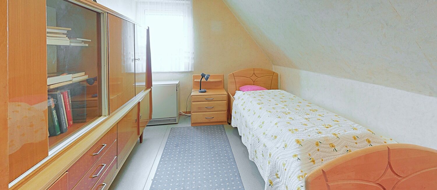 DG - Schlafzimmer 1