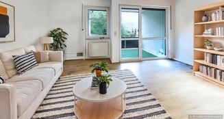 von_poll_real_estate_property_25099024_image_0