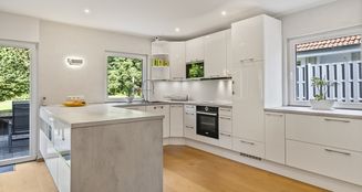 von_poll_real_estate_property_25099020_image_4