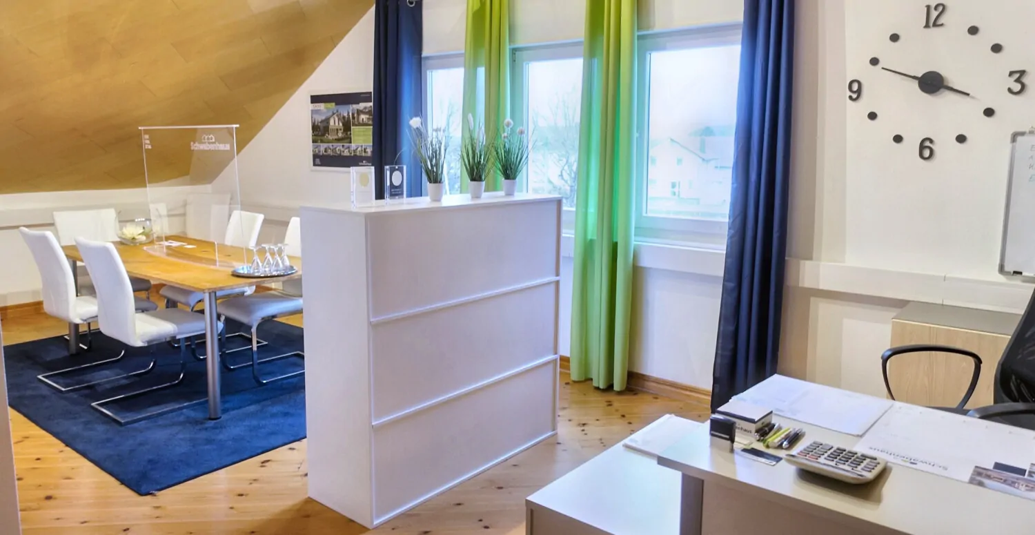 Gewerbefläche, DG - Arbeitszimmer