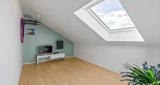 von_poll_real_estate_property_25099020_image_14