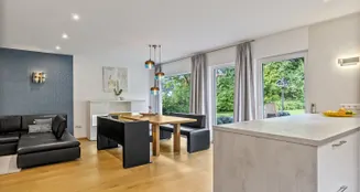 von_poll_real_estate_property_25099020_image_5