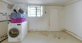 von_poll_real_estate_property_25099021_image_27