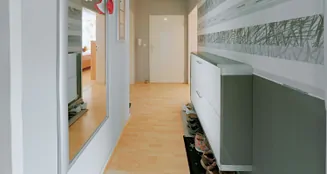 von_poll_real_estate_property_25099021_image_7