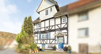 von_poll_real_estate_property_25099026_image_0