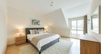 von_poll_real_estate_property_25099027_image_14