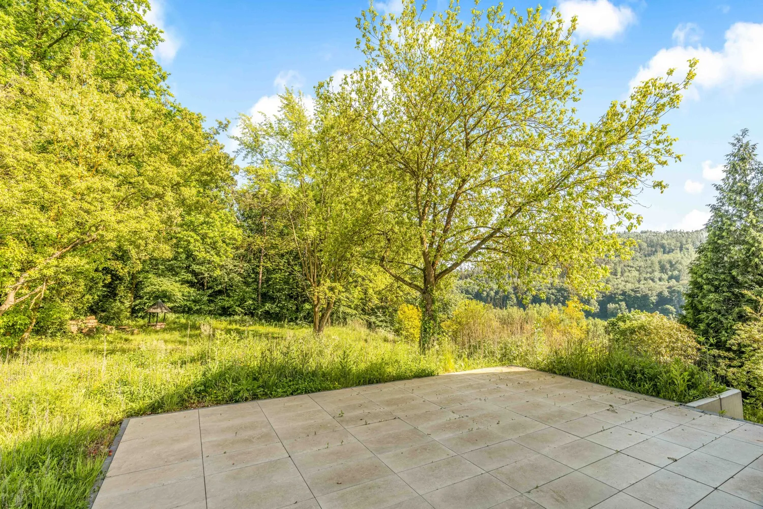 Terrasse an Küche