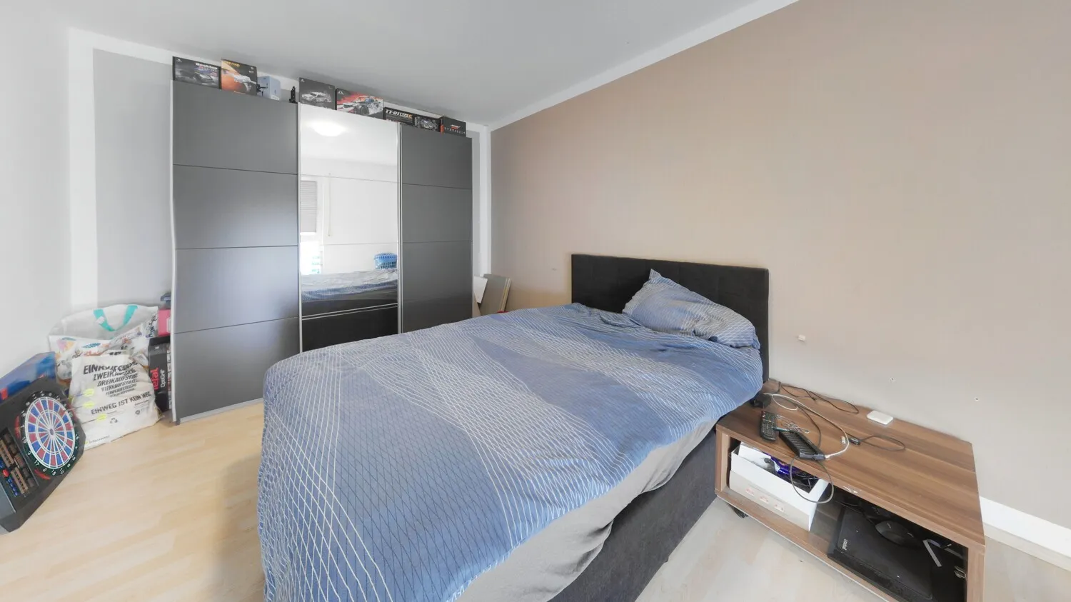 OG Links Schlafzimmer