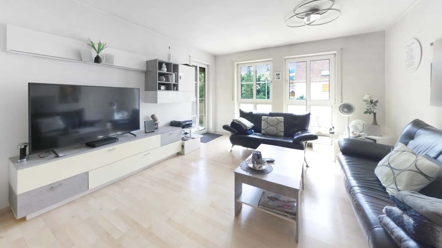 OG Mitte Wohnzimmer