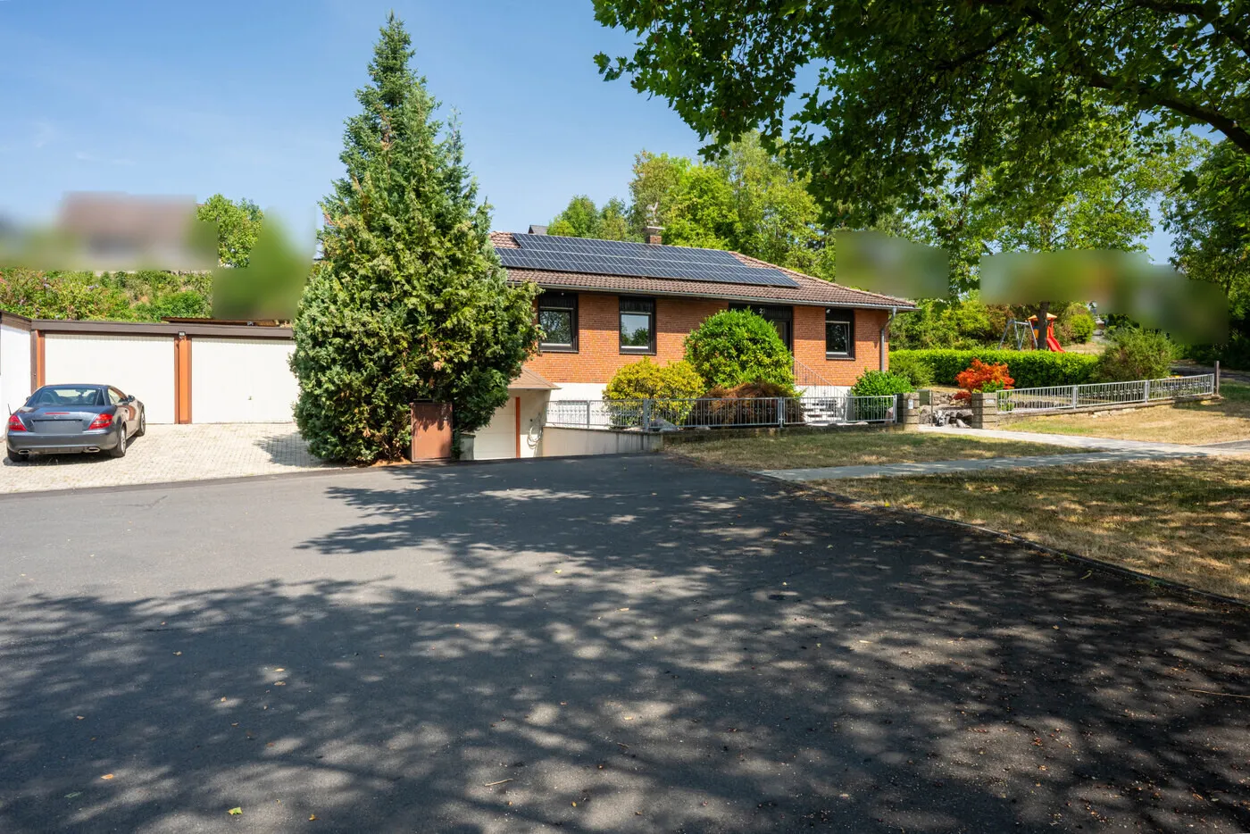 Haus mit Wendehammer