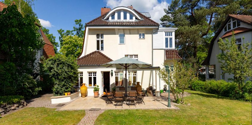 von Poll Immobilien GmbH