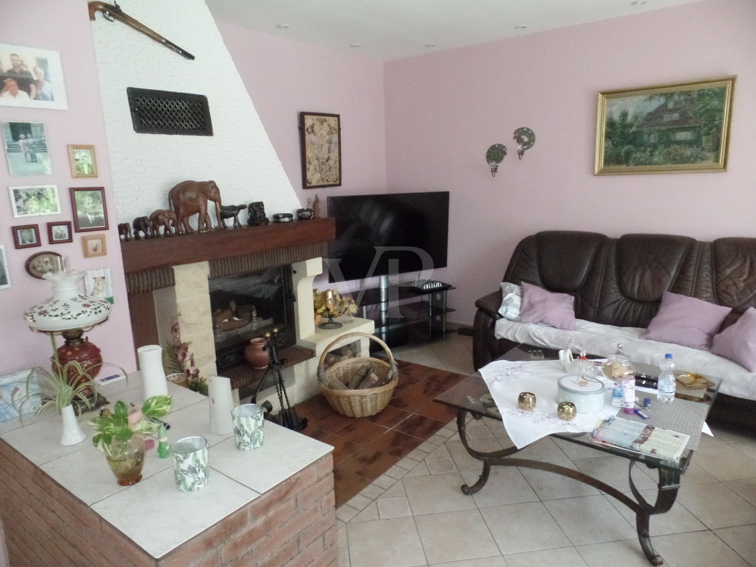 Wohnzimmer + Kamin
